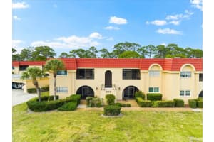 209 Rubens Dr #e, NOKOMIS