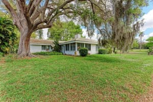 219 GREENWOOD AVENUE, SARASOTA, FL 34243 Sold 06/12/24