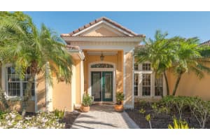 7015 LANCASTER COURT, UNIVERSITY PARK, FL 34201 Sold 09/12/24
