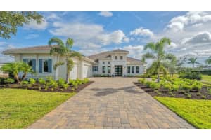 7993 BOWSPIRIT WAY, LAKEWOOD RANCH, FL 34202 Sold 06/11/24
