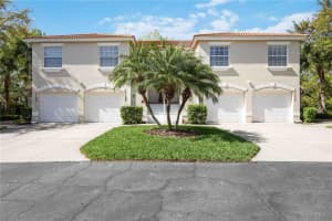 7164 CEDAR HOLLOW CIRCLE, BRADENTON, FL 34203 Sold 01/23/25