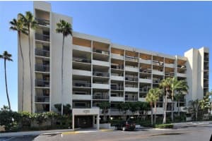 1055 GULF OF MEXICO DRIVE, LONGBOAT KEY, FL 34228 Sold 06/10/24