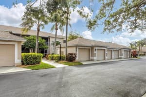 8941 VERANDA WAY, SARASOTA, FL 34238 Sold 05/14/24