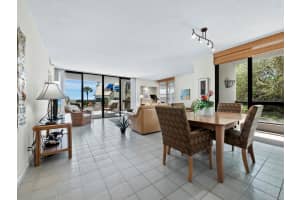 1930 HARBOURSIDE DRIVE, LONGBOAT KEY, FL 34228 Sold 08/22/24