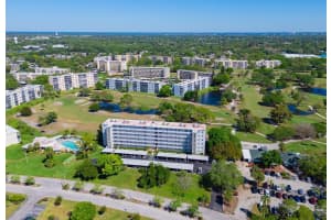 4240 IRONWOOD CIRCLE, BRADENTON, FL 34209 Sold 05/03/24