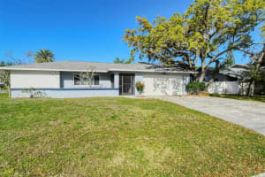 5426 CREEPING HAMMOCK DRIVE, SARASOTA, FL 34231 Sold 05/21/24