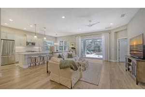 1910 CROOKED LAKE CIRCLE, BRADENTON, FL 34211 Sold 04/30/24