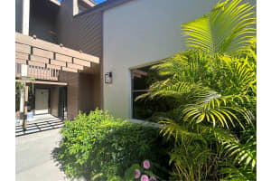 3484 BEEKMAN PLACE, SARASOTA, FL 34235 Sold 04/11/25
