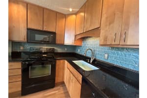 3484 BEEKMAN PLACE, SARASOTA, FL 34235 Sold 04/11/25