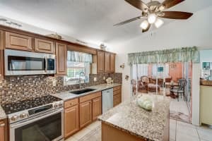 5620 GARDEN LAKES PALM #5620, BRADENTON, FL 34203 Sold 05/31/24