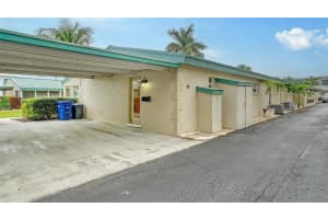 5860 MIDNIGHT PASS ROAD, SARASOTA, FL 34242 Sold 04/29/24