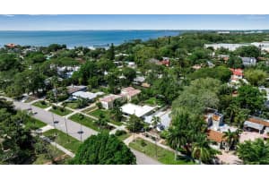 463 ACACIA DRIVE, SARASOTA, FL 34234 Sold 06/06/24