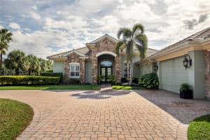 3278 FOUNDERS CLUB DRIVE, SARASOTA, FL 34240 Sold 05/31/24