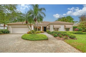 5168 KESTRAL PARK TERRACE, SARASOTA, FL 34231 Sold 05/15/24