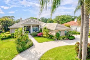8014 COLLINGWOOD COURT, UNIVERSITY PARK, FL 34201 Sold 06/27/24
