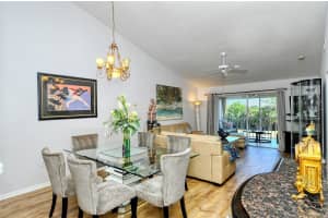 8735 OLDE HICKORY AVENUE, SARASOTA, FL 34238 Sold 11/14/24