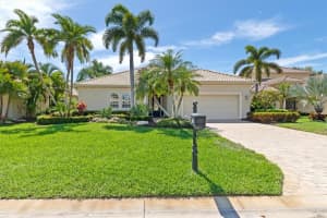 8816 ENCLAVE COURT, SARASOTA, FL 34238 Sold 05/31/24