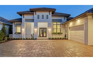 15922 KENDLESHIRE TERRACE, LAKEWOOD RANCH, FL 34202 Sold 06/17/24