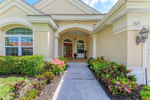7619 HARRINGTON LANE, BRADENTON, FL 34202 Sold 05/14/24