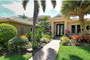 5316 HUNT CLUB WAY, SARASOTA, FL 34238 Sold 06/07/24