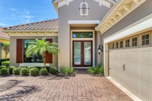 14806 CASTLE PARK TERRACE, LAKEWOOD RANCH, FL 34202 Sold 05/09/24
