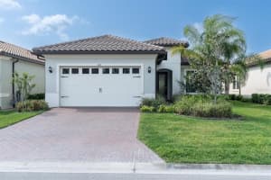 2113 6TH STREET, PALMETTO, FL 34221 Sold 12/18/24