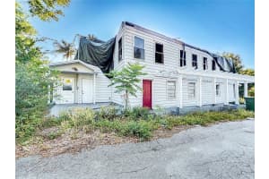 405 LAKE ELBERT DRIVE, WINTER HAVEN, FL 33881 Sold 09/20/24