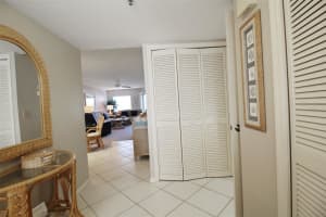 1333 SIESTA BAYSIDE DRIVE, SARASOTA, FL 34242 - MLS#MFRA4605036