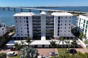 226 GOLDEN GATE POINT, SARASOTA, FL 34236 Sold 09/10/24