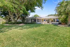 454 WASHINGTON DRIVE, SARASOTA, FL 34236 Sold 05/15/24