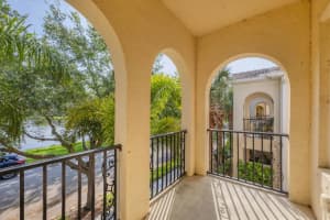 1534 ERNESTO DRIVE, SARASOTA, FL 34238 Sold 12/02/24