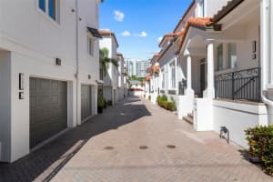 1283 FRUITVILLE ROAD, SARASOTA, FL 34236 Sold 05/06/24