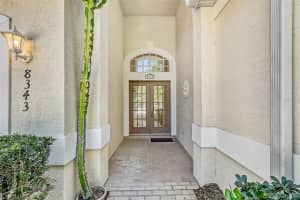 8343 WHISPERING WOODS COURT, LAKEWOOD RANCH, FL 34202 Sold 10/21/24