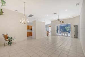 8343 WHISPERING WOODS COURT, LAKEWOOD RANCH, FL 34202 Sold 10/21/24