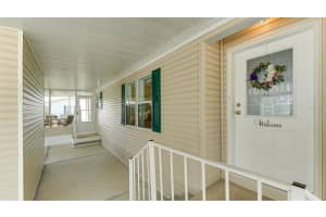 8521 COUNTESS AVENUE CIRCLE, PALMETTO, FL 34221 Sold 09/13/24