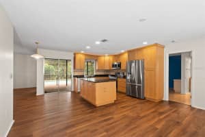 4454 MEADOW CREEK CIRCLE, SARASOTA, FL 34233 Sold 05/10/24