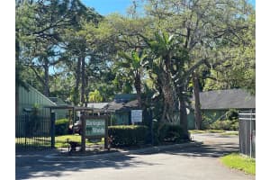 5061 BARRINGTON CIRCLE, SARASOTA, FL 34234 Sold 05/23/24