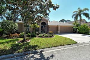 711 CEDARCREST COURT, SARASOTA, FL 34232 Sold 05/21/24