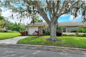 3971 OAKHURST BOULEVARD, SARASOTA, FL 34233 Sold 10/15/24