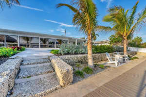 10115 KINGFISHER ROAD, BRADENTON, FL 34209 Sold 05/10/24