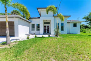 3260 Abbotsford St, NORTH PORT