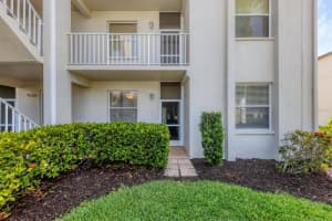 8735 OLDE HICKORY AVENUE, SARASOTA, FL 34238 Sold 06/14/24