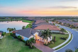 12958 SORRENTO WAY, LAKEWOOD RANCH, FL 34211 Sold 05/31/24