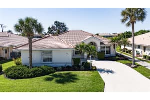 8278 LAKESIDE DR, ENGLEWOOD, FL 34224 Sold 12/06/24