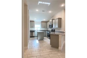 2528 AVERLAND LOOP, NORTH PORT, FL 34287 Sold 12/09/24