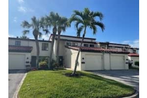 2077 GULF OF MEXICO DRIVE, LONGBOAT KEY, FL 34228 Sold 08/01/24