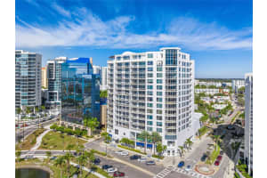 1233 GULFSTREAM AVENUE, SARASOTA, FL 34236 Sold 11/18/24