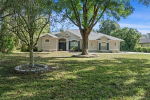 77 OAK VILLAGE BOULEVARD, HOMOSASSA, FL 34446 Sold 06/14/24