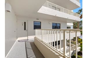 5780 MIDNIGHT PASS ROAD, SARASOTA, FL 34242 Sold 09/25/25