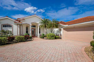 8742 GREY OAKS AVENUE, SARASOTA, FL 34238 Sold 06/18/24